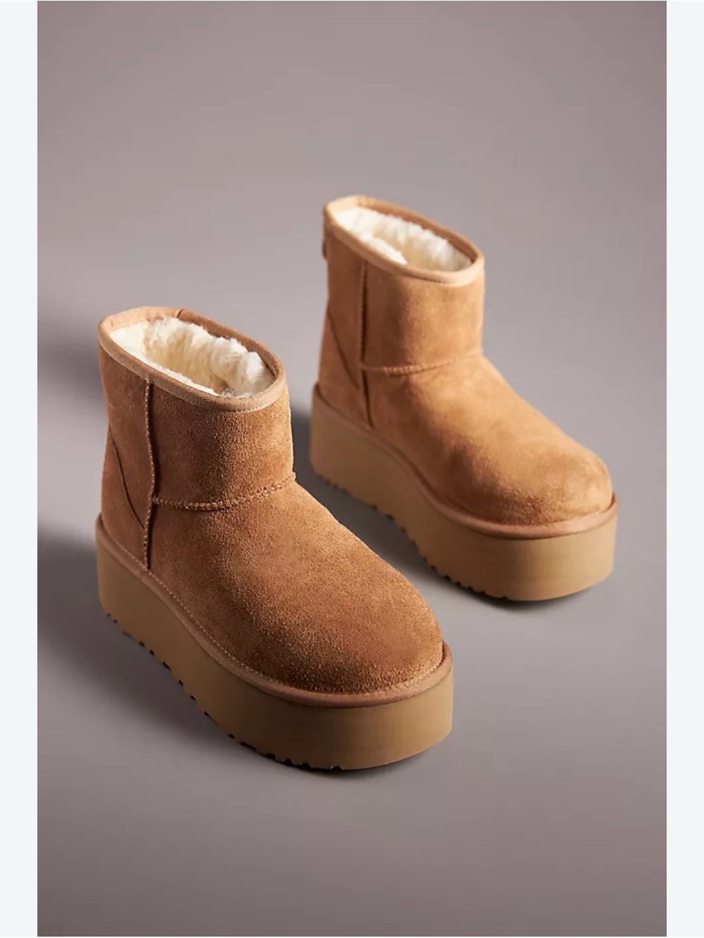 UGG Classic Mini Platform Chestnut Boots size 6